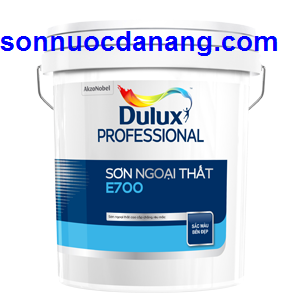 Sơn lót ngoại thất Dulux Professional E700 tại Đà Nẵng, Hà Nội, Tp Hồ Chí Minhlà loại sơn lót ngoại thất chất lượng cao gốc nước phù hợp với bề mặt tường hỗ vữa ngoại thất và nội thất. Sản phẩm giúp tăng độ bám dính cho lớp phủ và tạo lớp màng bảo vệ tường vượt trội. Chịu được không khí ẩm thông thường trong môi trường ngoài trời, chịu được mọi điều kiện khắc nghiệt của thời tiết. Độ bám dính tốt trên bề mặt đã được làm sạch, tăng thêm vẻ đẹp hoàn hảo cho ngôi nhà. Chống thấm nước, chống loang lổ, chống phai màu, giúp lớp sơn phủ luôn như mới. Che lấp được mọi khe nứt, dù là nhỏ nhất