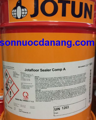 Sơn Epoxy Jotun Jotafloor Sealer tại Đà Nẵng, Hà Nội, Tp Hồ Chí Minh là 1 loại sơn lót 2 thành phần được thiết kế đặc biệt nhằm nâng cao khả năng bám dính giữa các sản phẩm Jotafloor và bề mặt bê tông. Có thể sơn trực tiếp lên bề mặt bê tông mới đổ (green concrete) cho phép qúa trình đóng rắn bê tông nhanh hơn